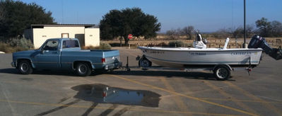 Towing a 17.5 foot bay boat to the lake.
Keywords: truck tow bay boat center console